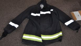 15 x Fire Fighters / Emergency Services Jackets - Sizes Include Medium and Large - Ref L59 1F -