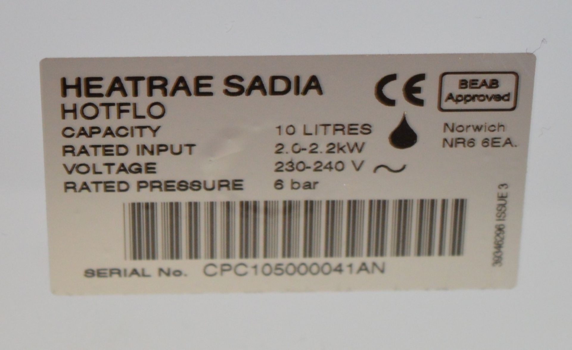 1 x Heatrea Sadia Hotflo 10 Litre 2.2kW Water Heater - SB016 - CL106 - Location: Manchester M1 - RRP - Image 2 of 5