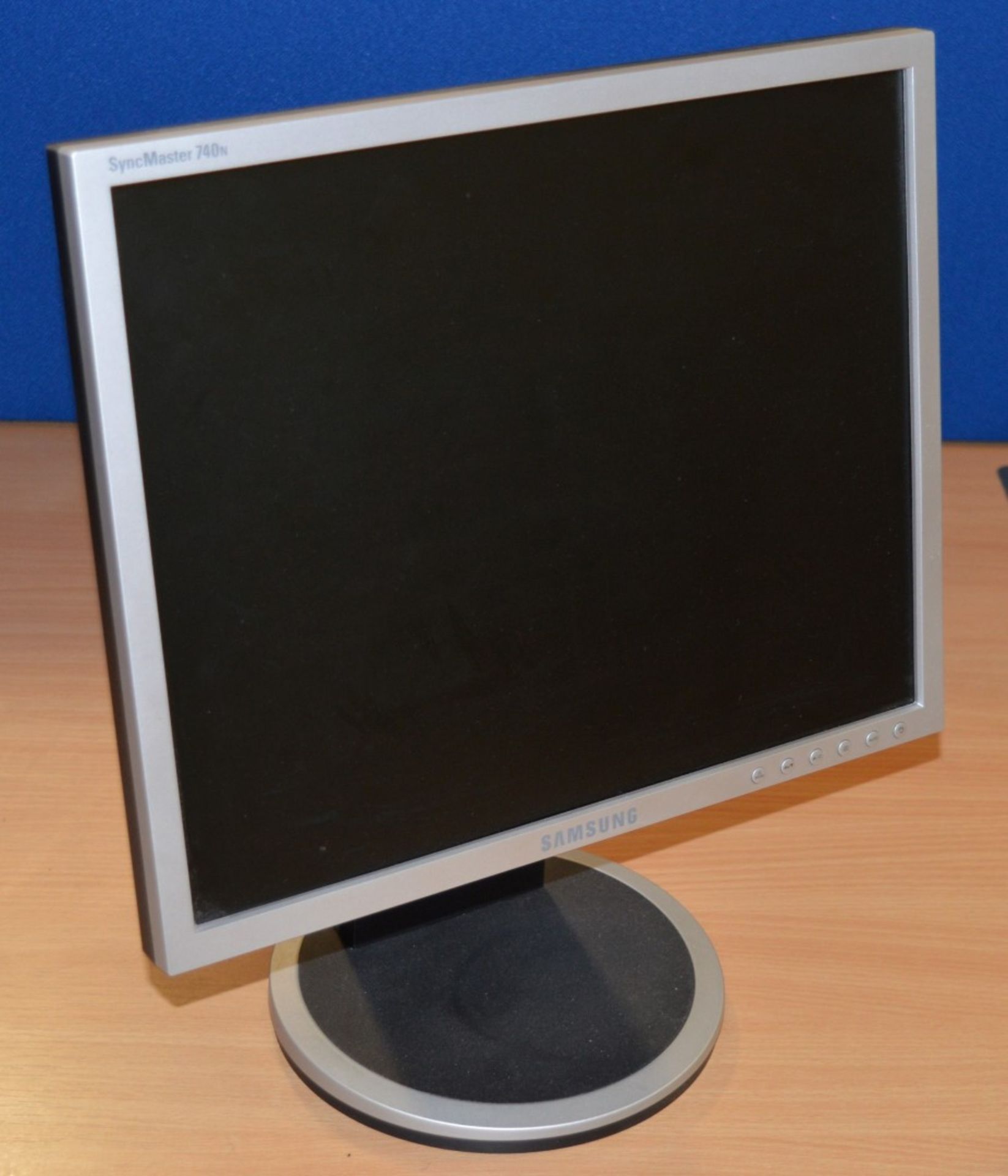 2 x Samsung Syncmaster 740N Flatscreen LCD Monitors - 17 Inch Screen Size - 1280 x 1024 Native