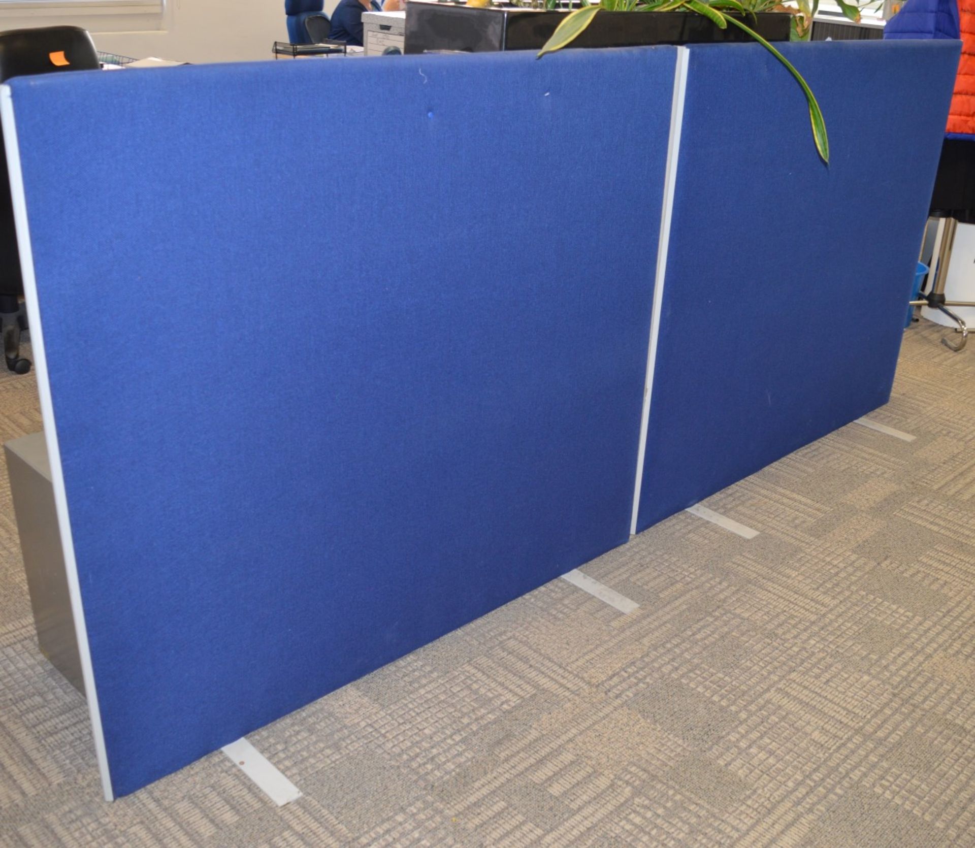 5 x Blue Multi Purpose Office Partitions - Woolmix Fabric With Pinnable Surface - With Support