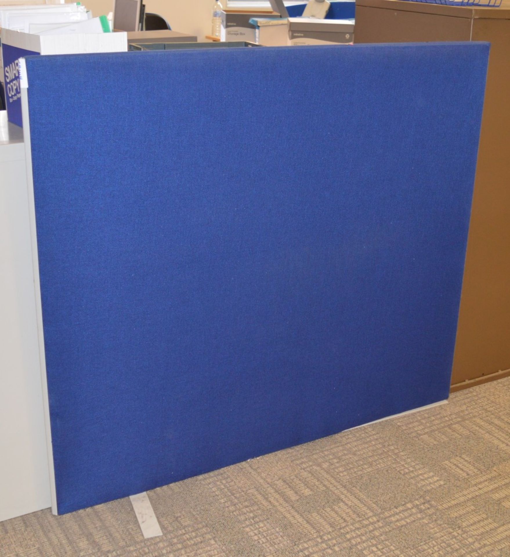 5 x Blue Multi Purpose Office Partitions - Woolmix Fabric With Pinnable Surface - With Support - Image 2 of 3