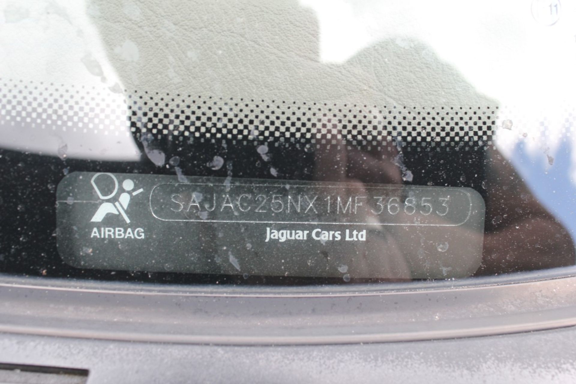 1 x Jaguar Daimler Super V8 Auto 4-Door Saloon - Year 2001 - Blue - Odometer Reading 122,520 - MOT - Image 27 of 77