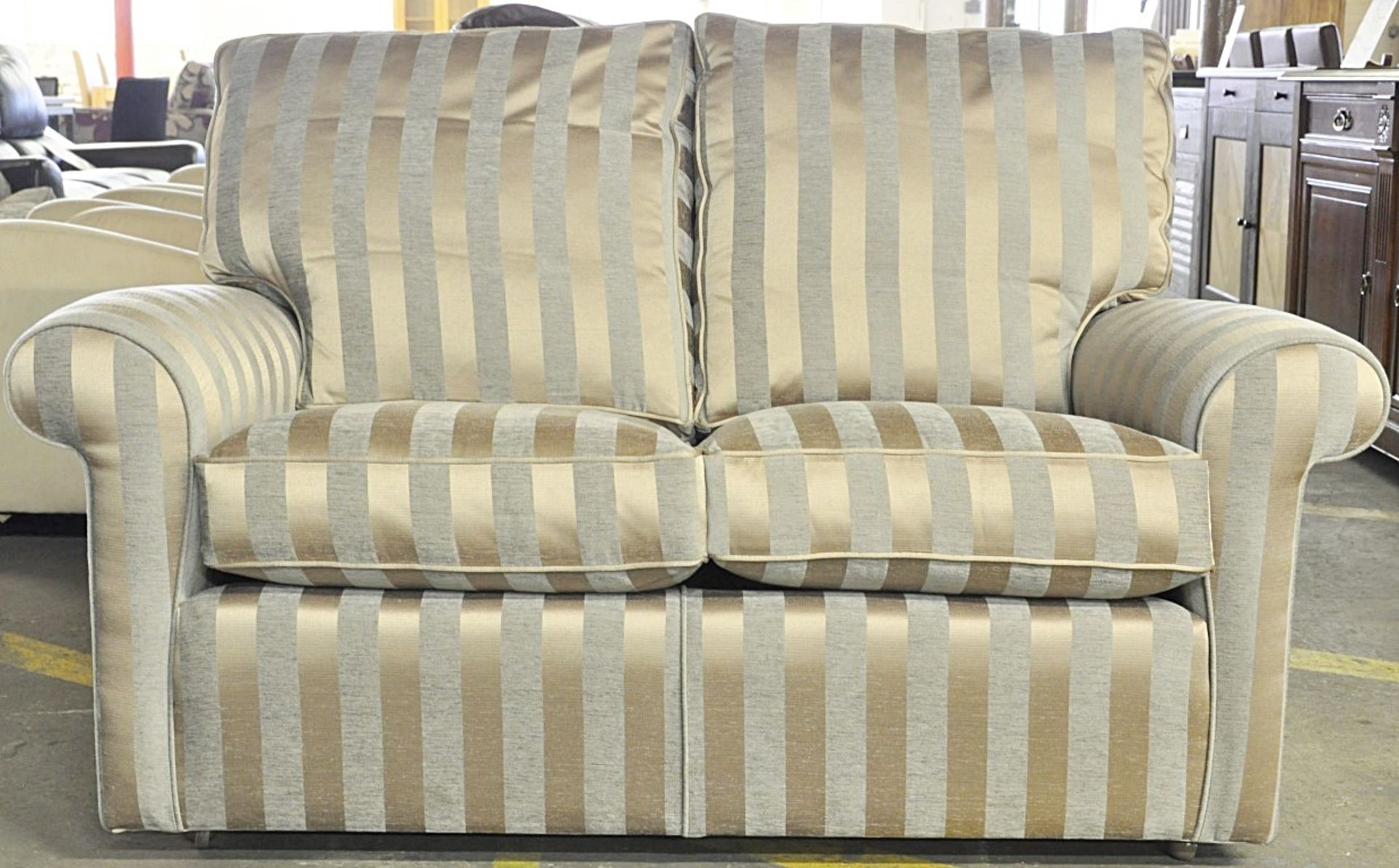 1 x Duresta Luxury 2 Seater Sofa Suite with Matching Chair – Comes in a Two Tone Stripe Pattern – - Image 2 of 3