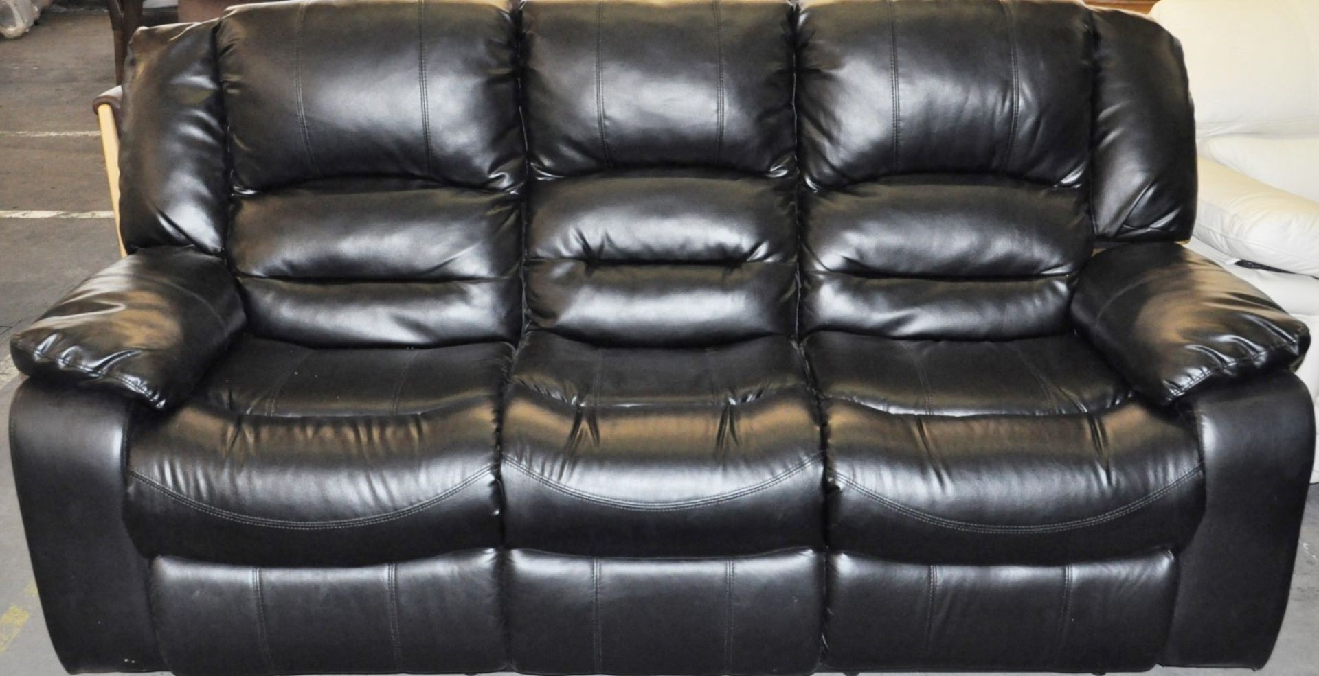 1 x Stylish Black Real Leather 3 Seater Sofa with Reclining Seat – RRP £1,299.00 - Banded Leather