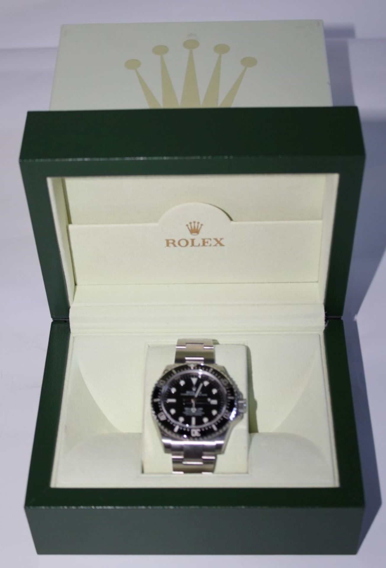 1 x Genuine ROLEX Oyster Perpetual Sea-Dweller MENS Diving WATCH - Unused With Protection Film - - Image 9 of 16