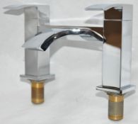 1 x Chrome Bath Filler – Used Commercial Samples - Boxed in Good Condition – Model : S03 -