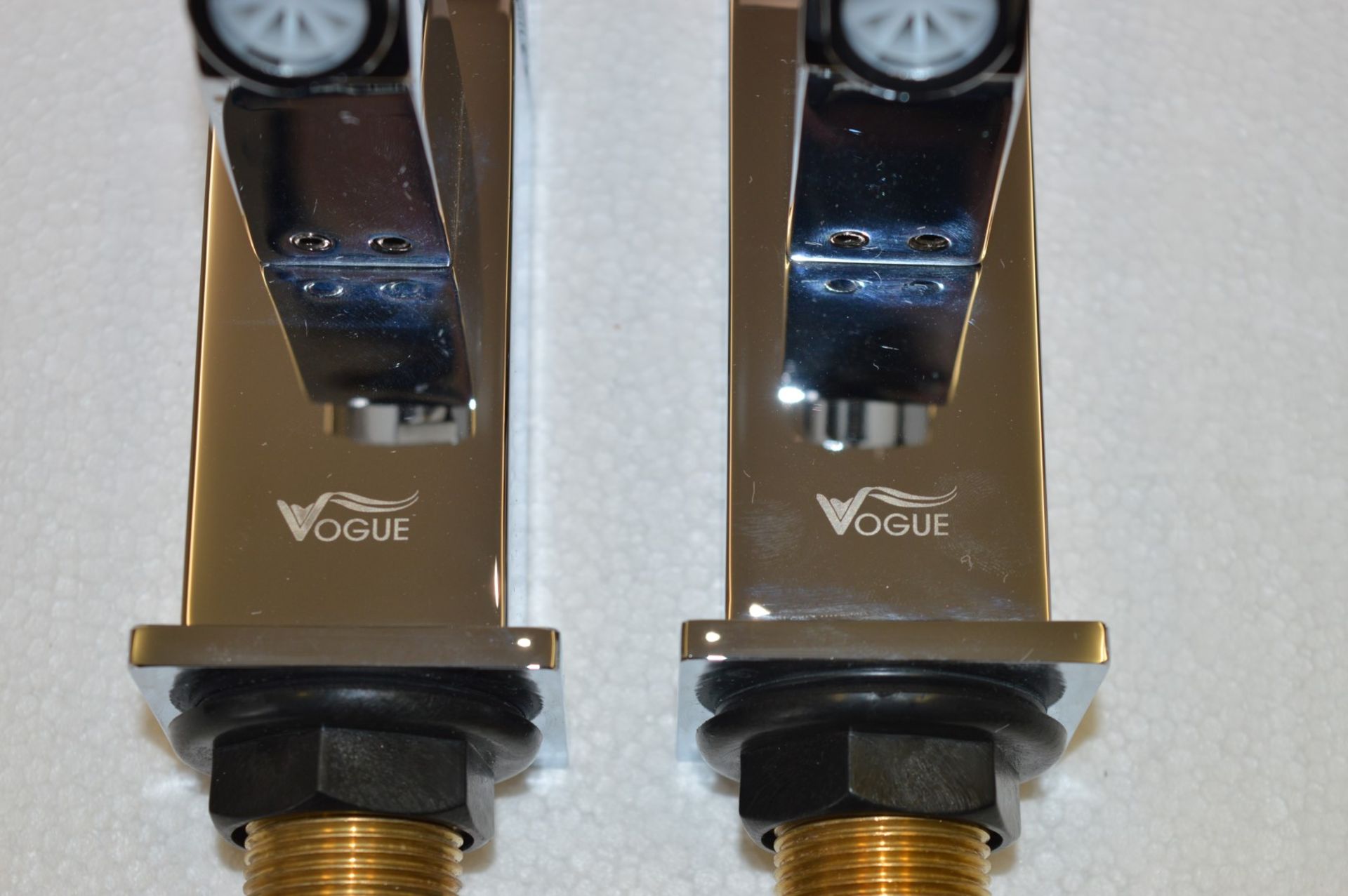 1 x Vogue Series 3 Bath Taps in Chrome (Pair) - Modern Bath Mixer Tap in Bright Chrome - High - Image 8 of 11