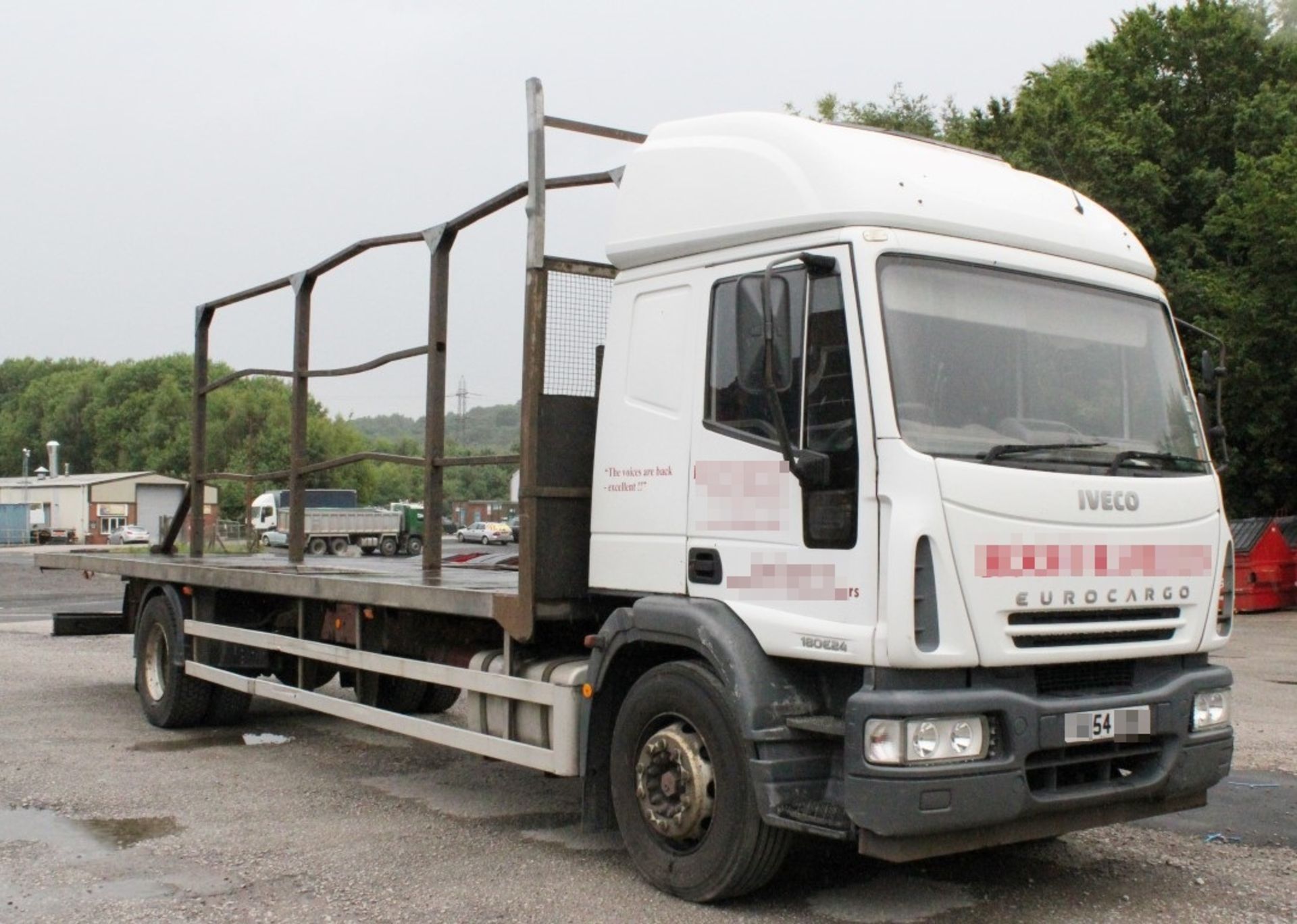 1 x Iveco Eurocargo 180E24 Custom Flat Bed Truck - Year 2004 - MOT Feb 2016 - New rear brake pads - Image 4 of 24