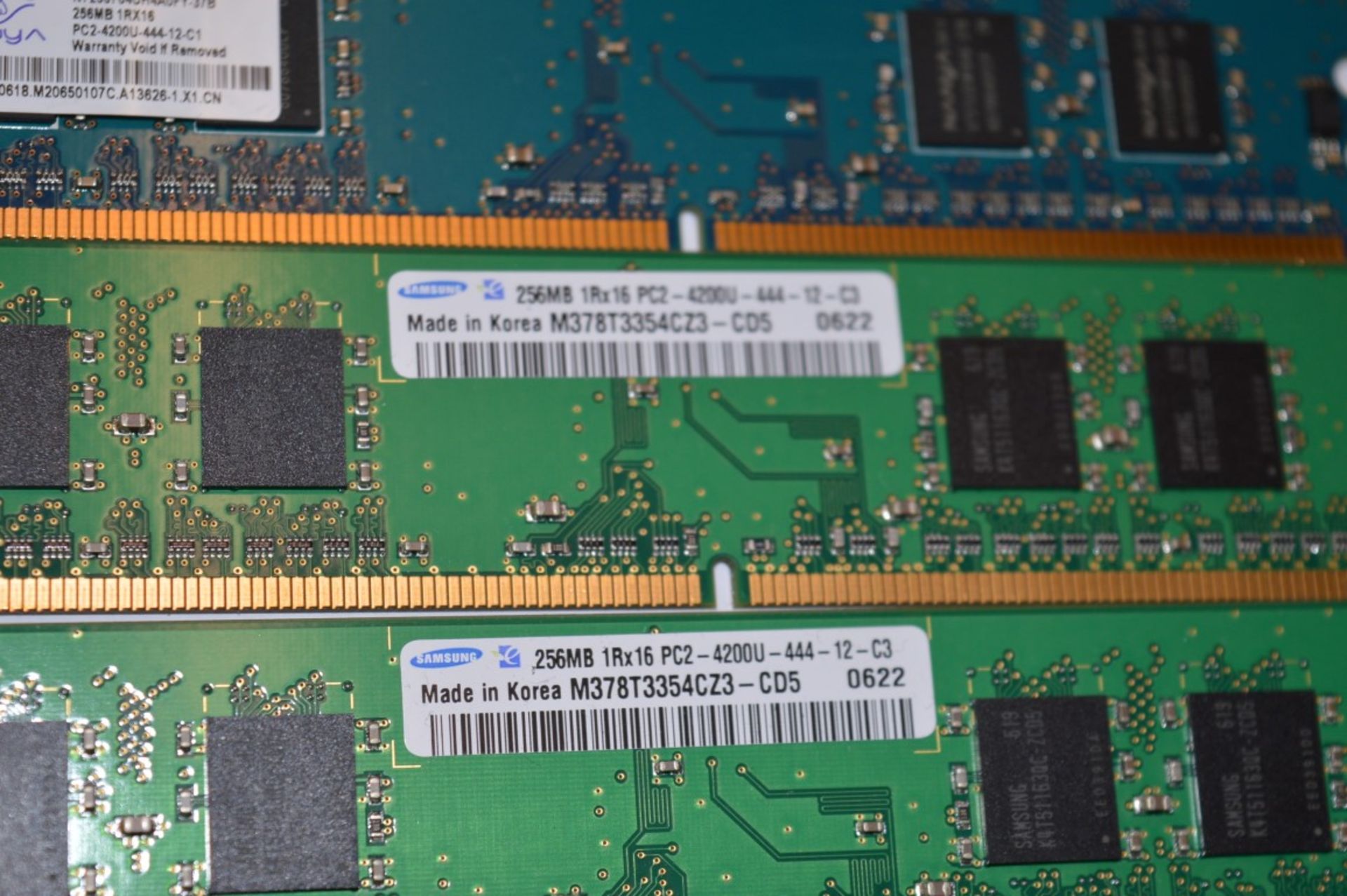 18 x Computer Memory Sticks - 256mb DDR2 - Various Brands - Ref IT010 - CL106 - Location: Altrincham - Bild 4 aus 5
