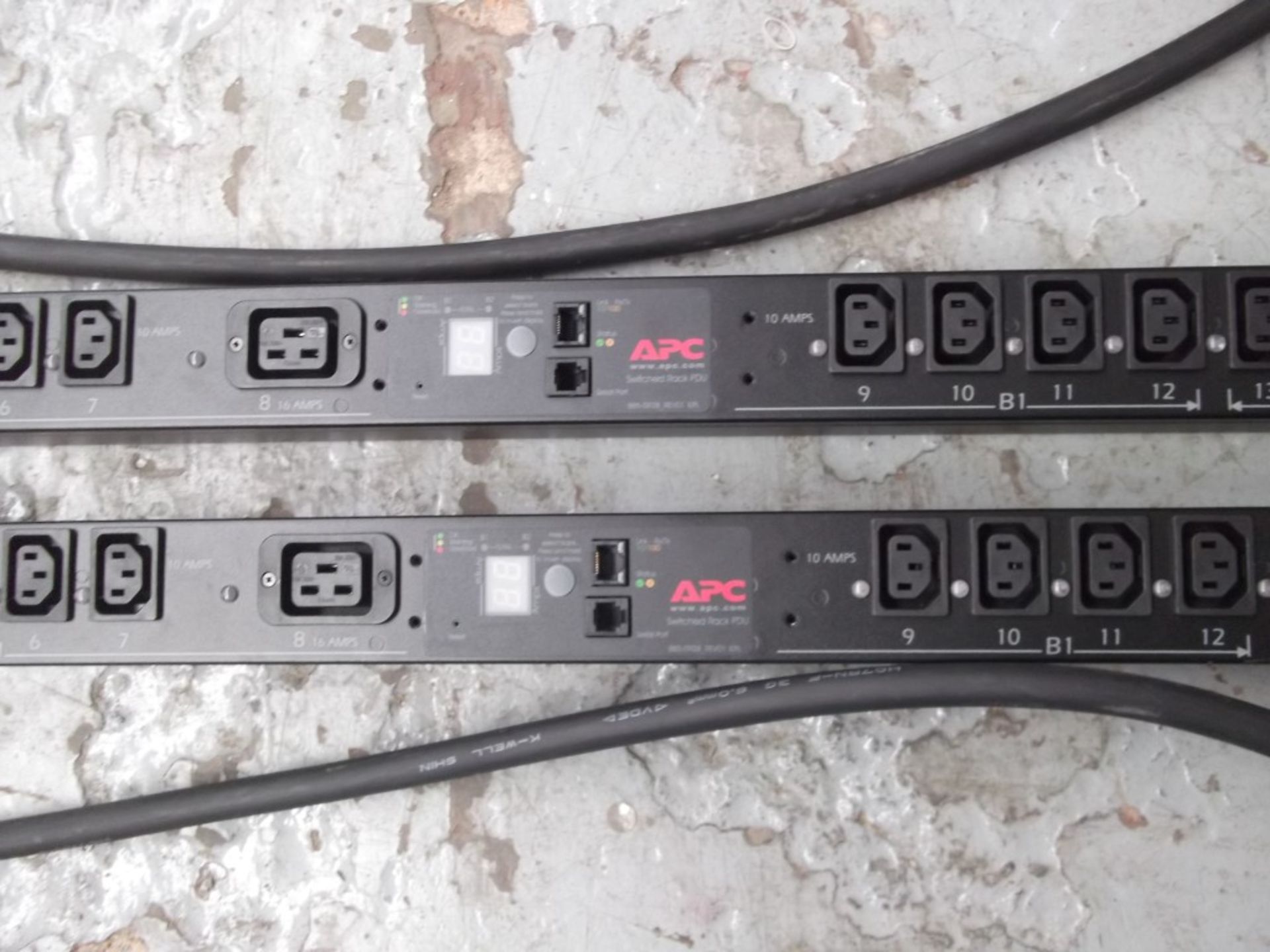 2 x APC Switched Rack PDU - Model AP7953 - Zero U, 32A, 230V, (21)C13 & (3)C19 - Features 24 - Image 3 of 8