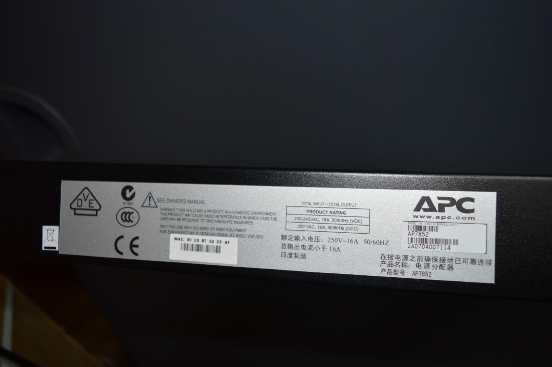 1 x APC Metered Rack PDU - Model AP7852 - 230V 16A - Features 24 Output Connectors - CL106 - Removed - Image 6 of 8