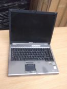 1 x Toshiba Tecra M5L Laptop - Intel Centrino Core Solo T1300 Processor - 1.66GHz - 14.1