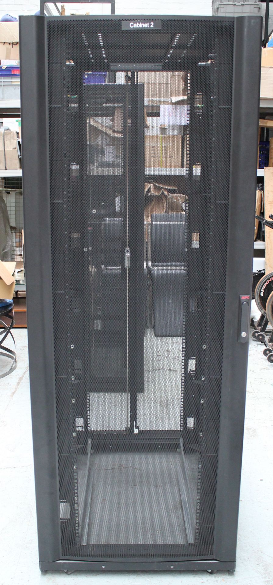 1 x APC Netshelter 42U Server Enclosure - AR3100 Black - Suitable For 19 Inch Compliant - Image 2 of 4