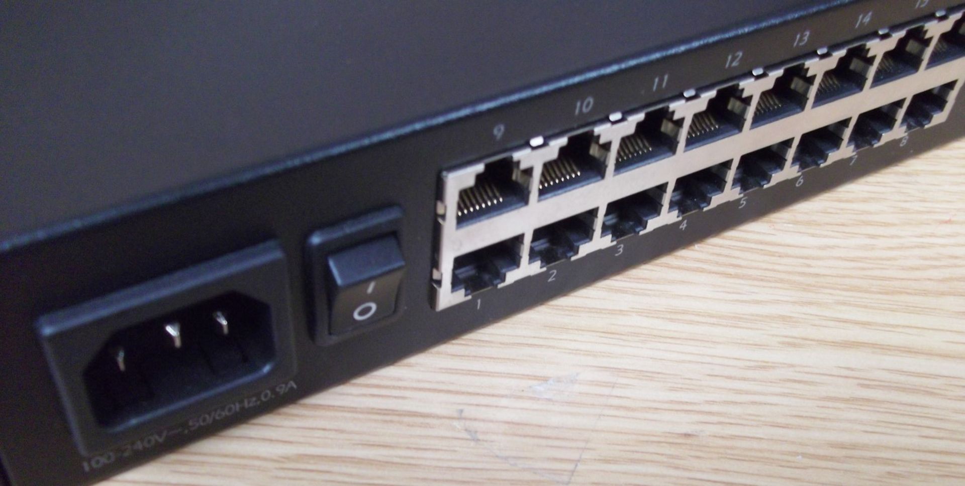 1 x APC 16-Port IP KVM - Recently Taken From A Working Office Environment - Ref NSB009 - CL106 - - Image 5 of 6