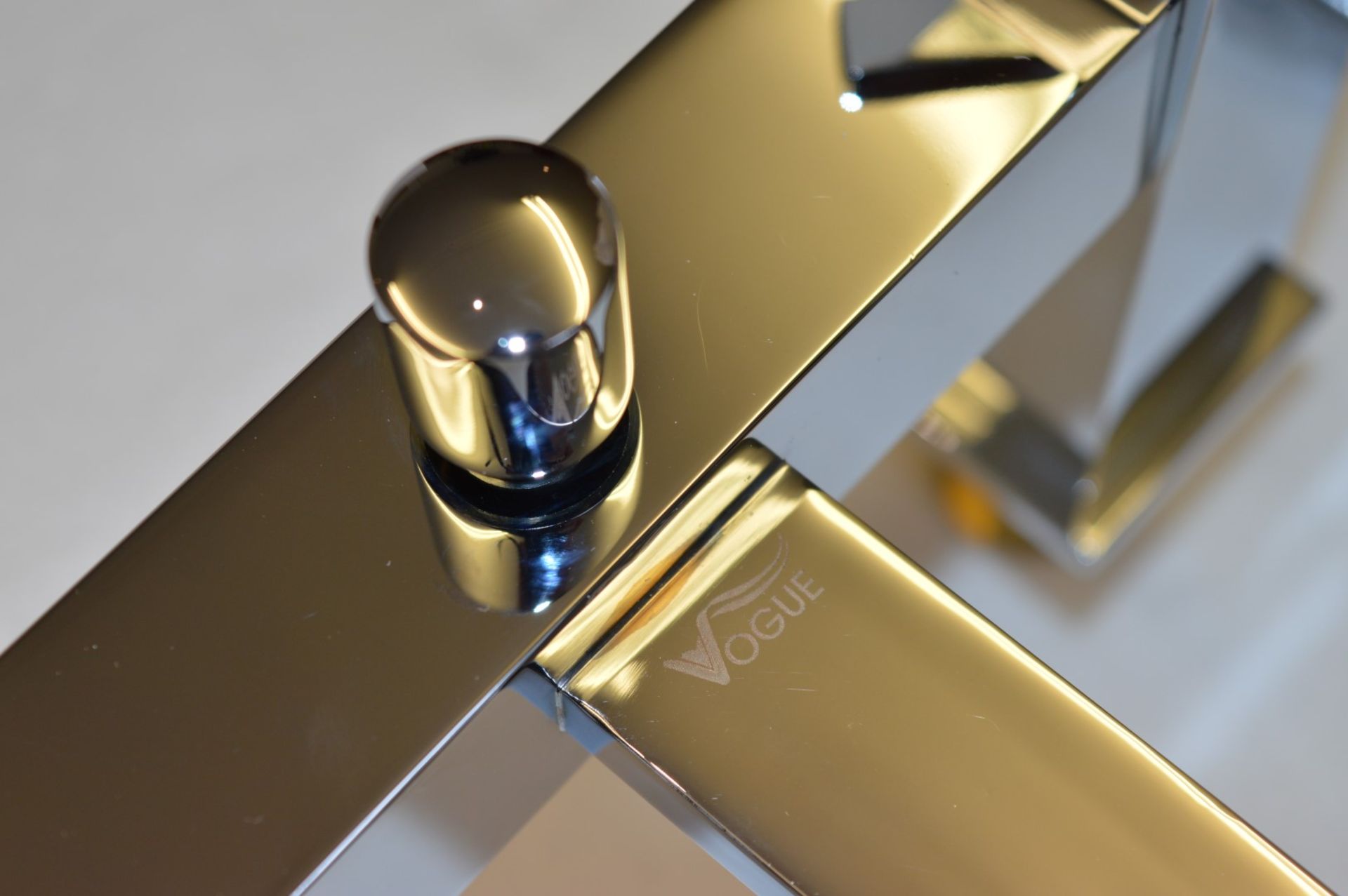 1 x Series 6 Bath Shower Mixer Tap With Crosshead Taps and Shower Handset - Vogue Bathrooms Platinum - Bild 7 aus 11