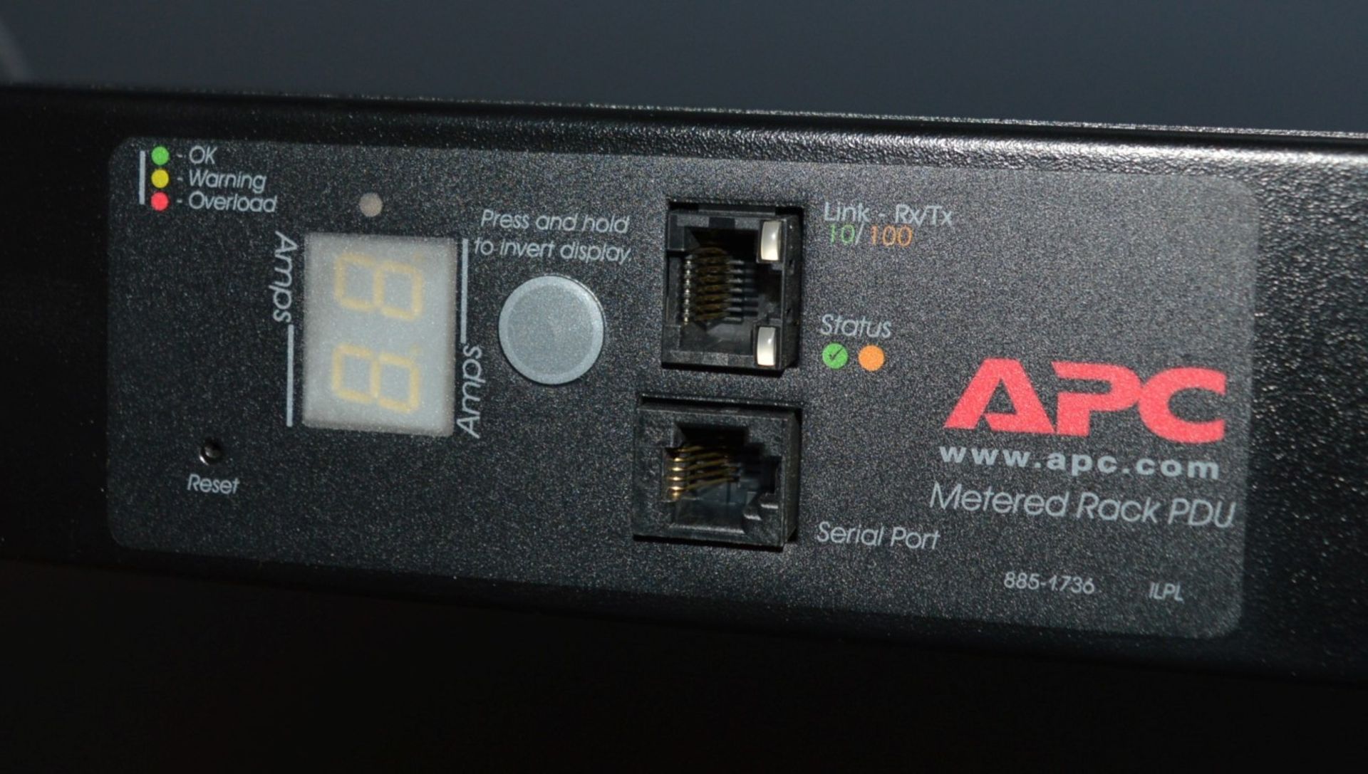 1 x APC Metered Rack PDU - Model AP7852 - 230V 16A - Features 24 Output Connectors - CL106 - Removed - Bild 2 aus 7