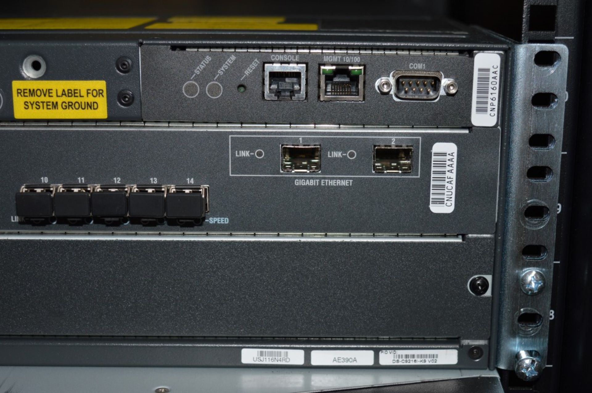 1 x Cisco Systems MDS 9216 DS-C9200 Series Multiservice Fabric Switch - Includes 14 GBIC - Image 8 of 8