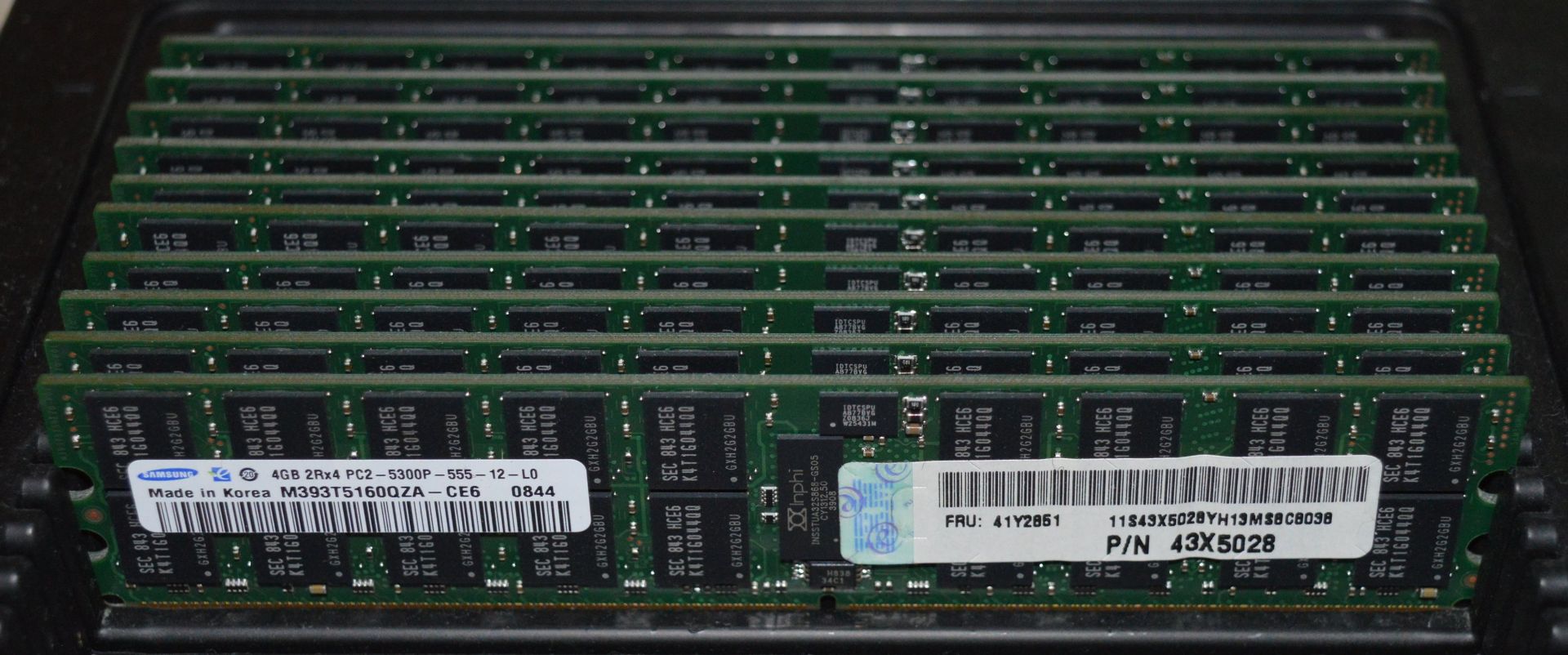 10 x Samsung 4GB PC2-5300 DDR2-667MHz ECC Reg CL5 240Pin SERVER DIMM Ram Modules - Part No: