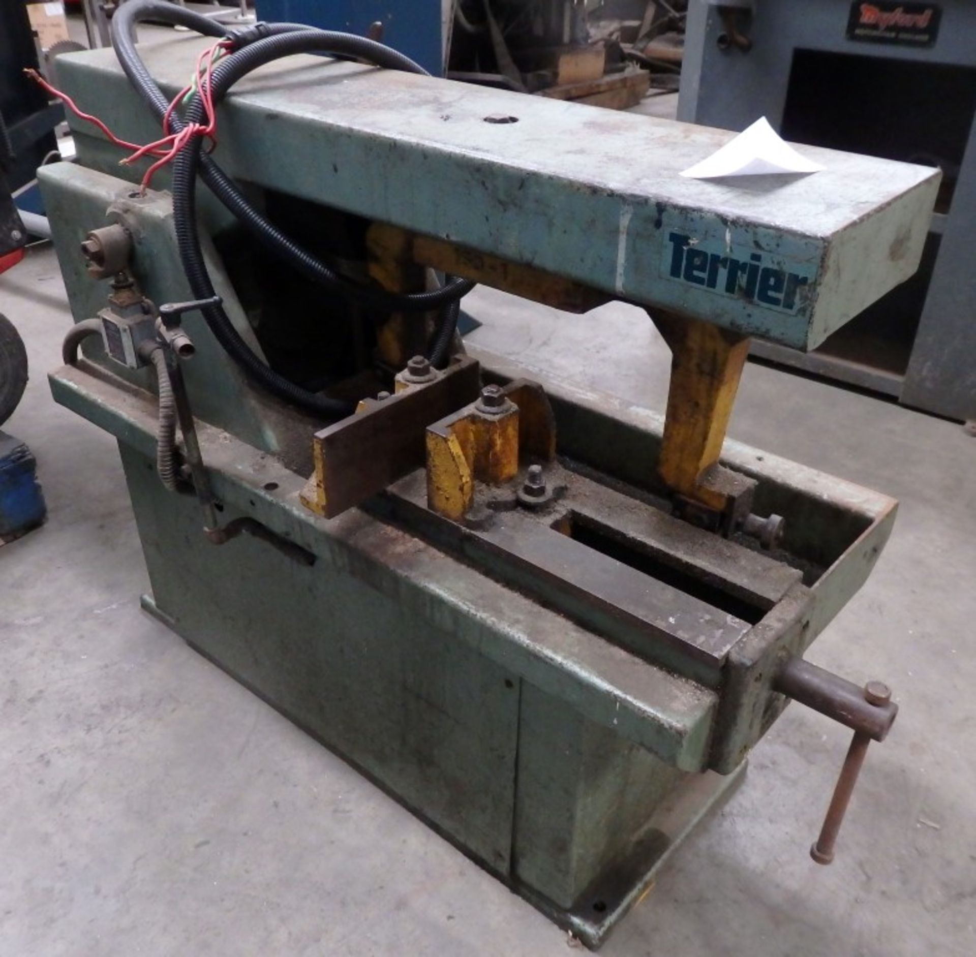 1 x Buck & Hickman 'Terrier' Crosscut Saw ( no blade) - Ref WPM106 - CL057 - Location: Welwyn,