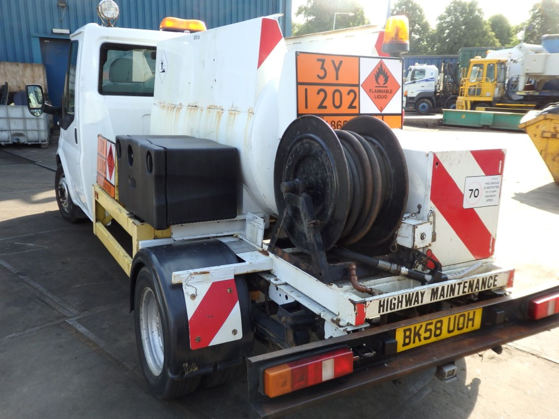 1 x 2009 Ford Transit T350 MWB Diesel Bowser in White - With 1200 Litre Tank and Reel Hose -  58 Reg - Image 46 of 51