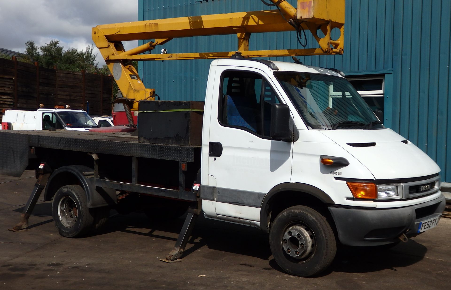 1 x 2002 (52 Reg) White Iveco Transit 65C15 Crane / Cherry Picker With Outstanding Reach and 2 Man - Image 4 of 71