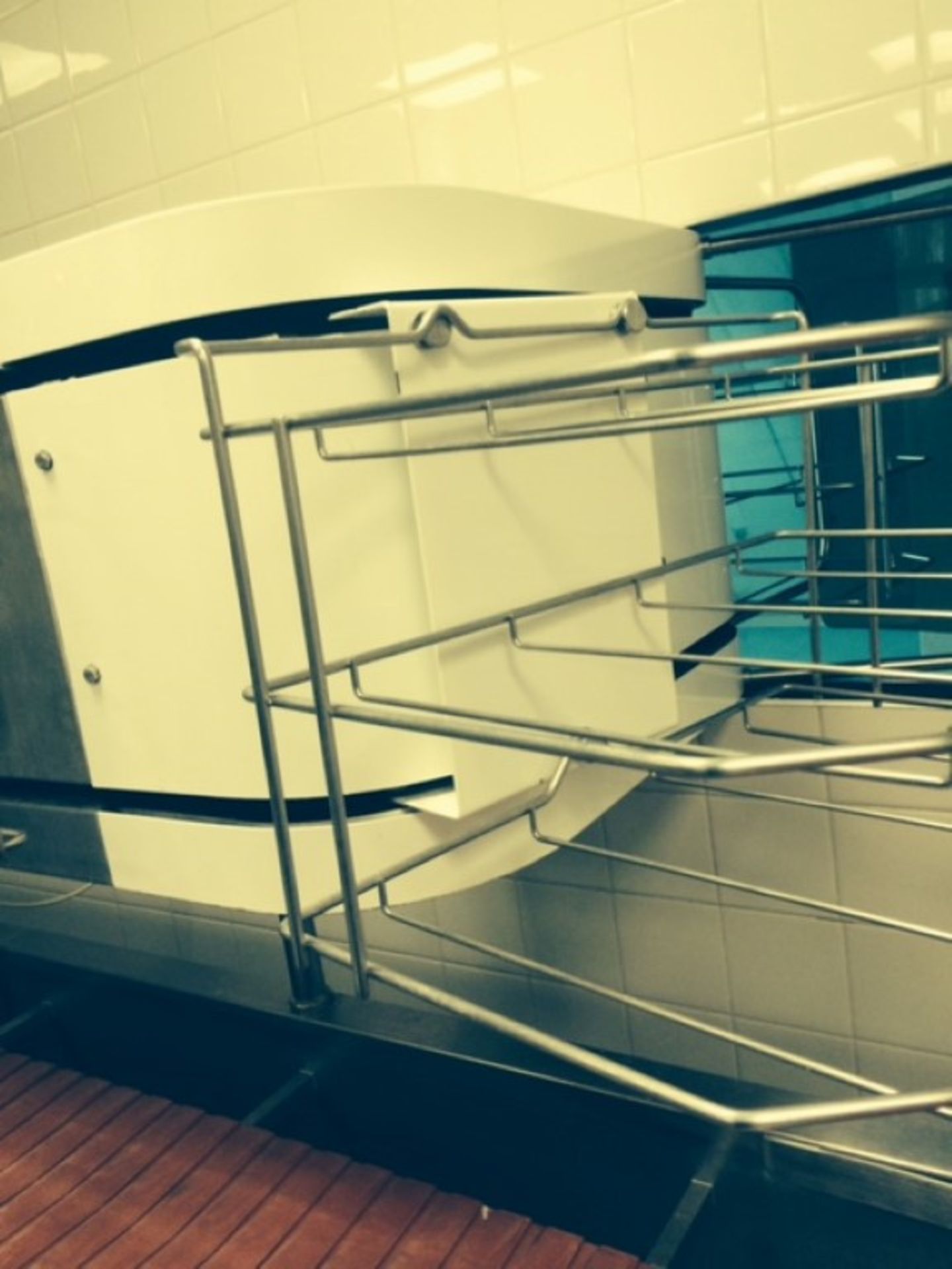 1 x Hobart Rack Conveyor Dishwasher - Stainless Steel Commercial Kitchen Equipment - With Pot - Image 7 of 28