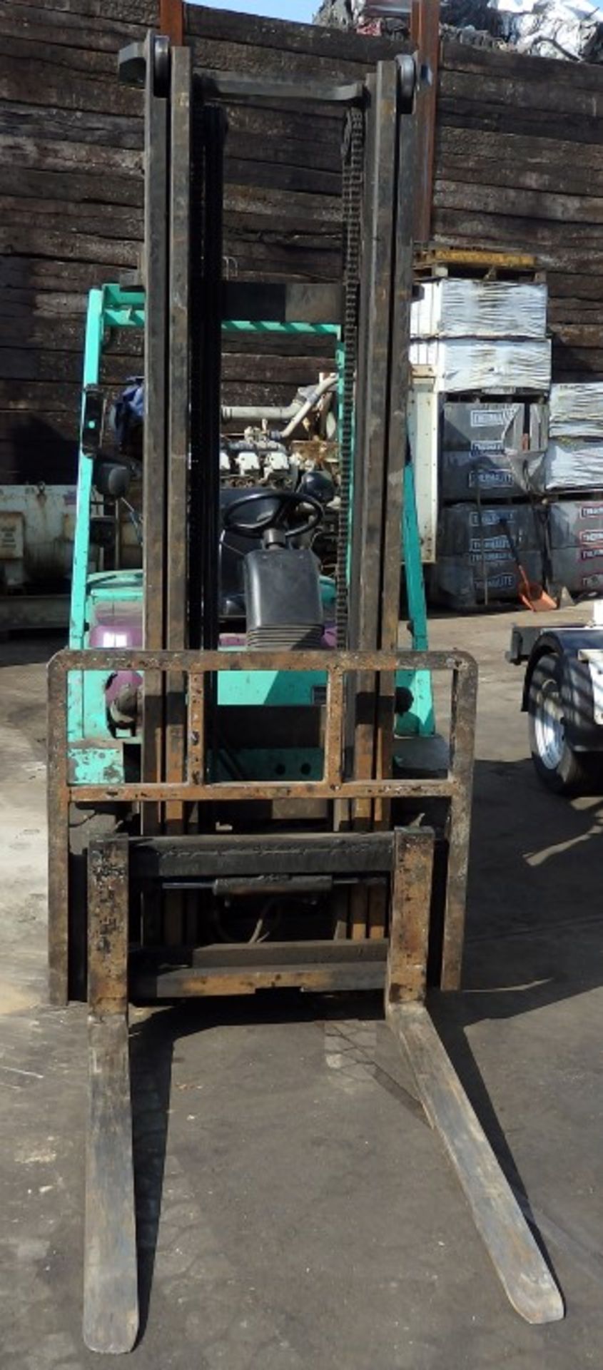 1 x Mitsubishi FD25 1998 Fork Lift Truck - STDE Shift - Lifting weight 2500kg - Maximum Lifting - Image 10 of 31