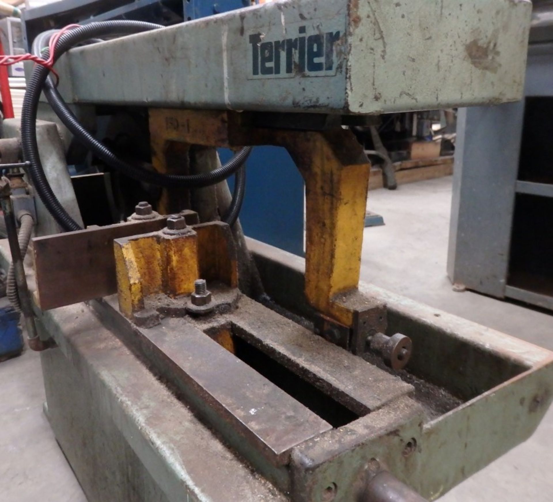 1 x Buck & Hickman 'Terrier' Crosscut Saw ( no blade) - Ref WPM106 - CL057 - Location: Welwyn, - Image 6 of 10