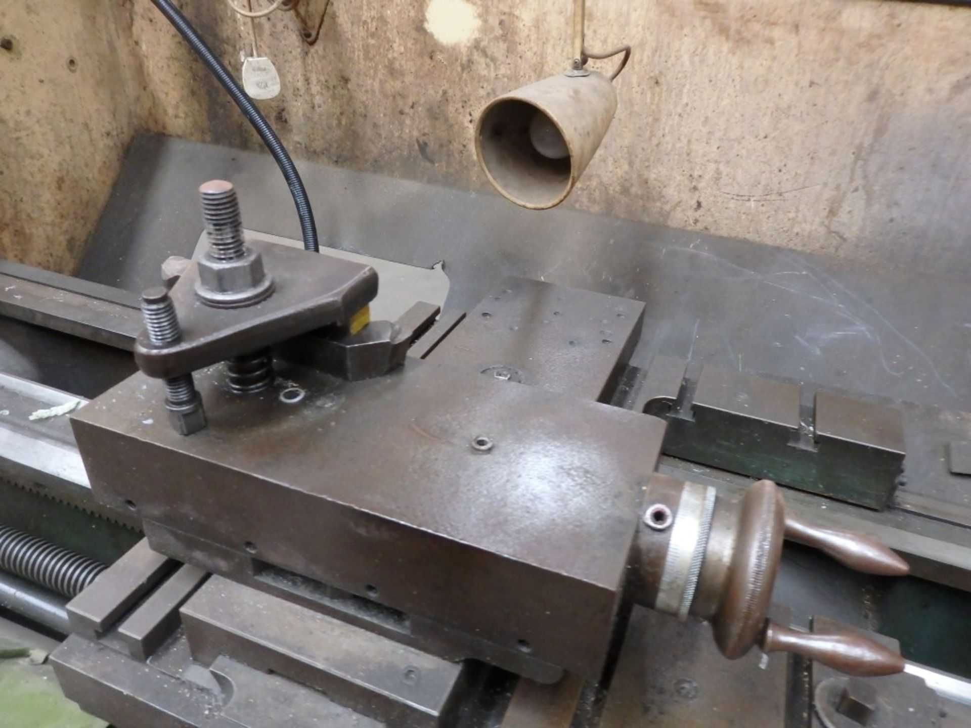 1 x Colchester Triumph 7.5 Lathe - Ref WPM112 - CL057 - Location: Welwyn, Hertfordshire, AL7 - Image 3 of 15