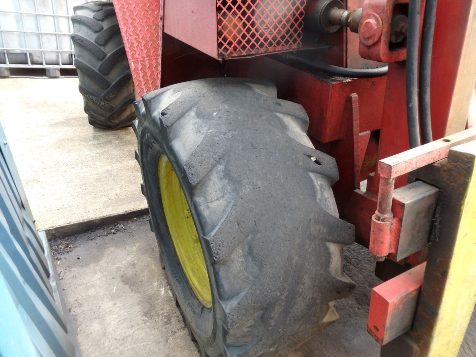 1 x Manitou Heavy Duty Rough Terrain Diesel Forklift Truck - 4444hrs - Exhaust Requires - Image 25 of 30