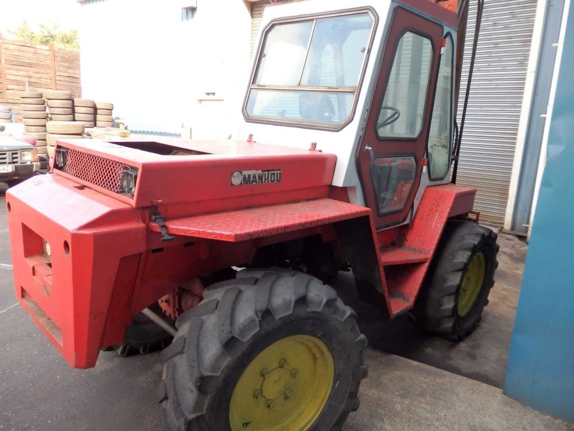 1 x Manitou Heavy Duty Rough Terrain Diesel Forklift Truck - 4444hrs - Exhaust Requires - Image 28 of 30