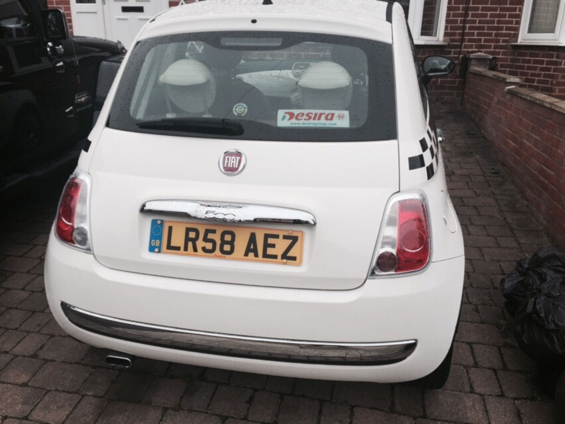58 Plate Fiat 500 Lounge 3 Door Hatchback - White - Features Premium Extras - NO VAT on the Hammer - - Image 16 of 33