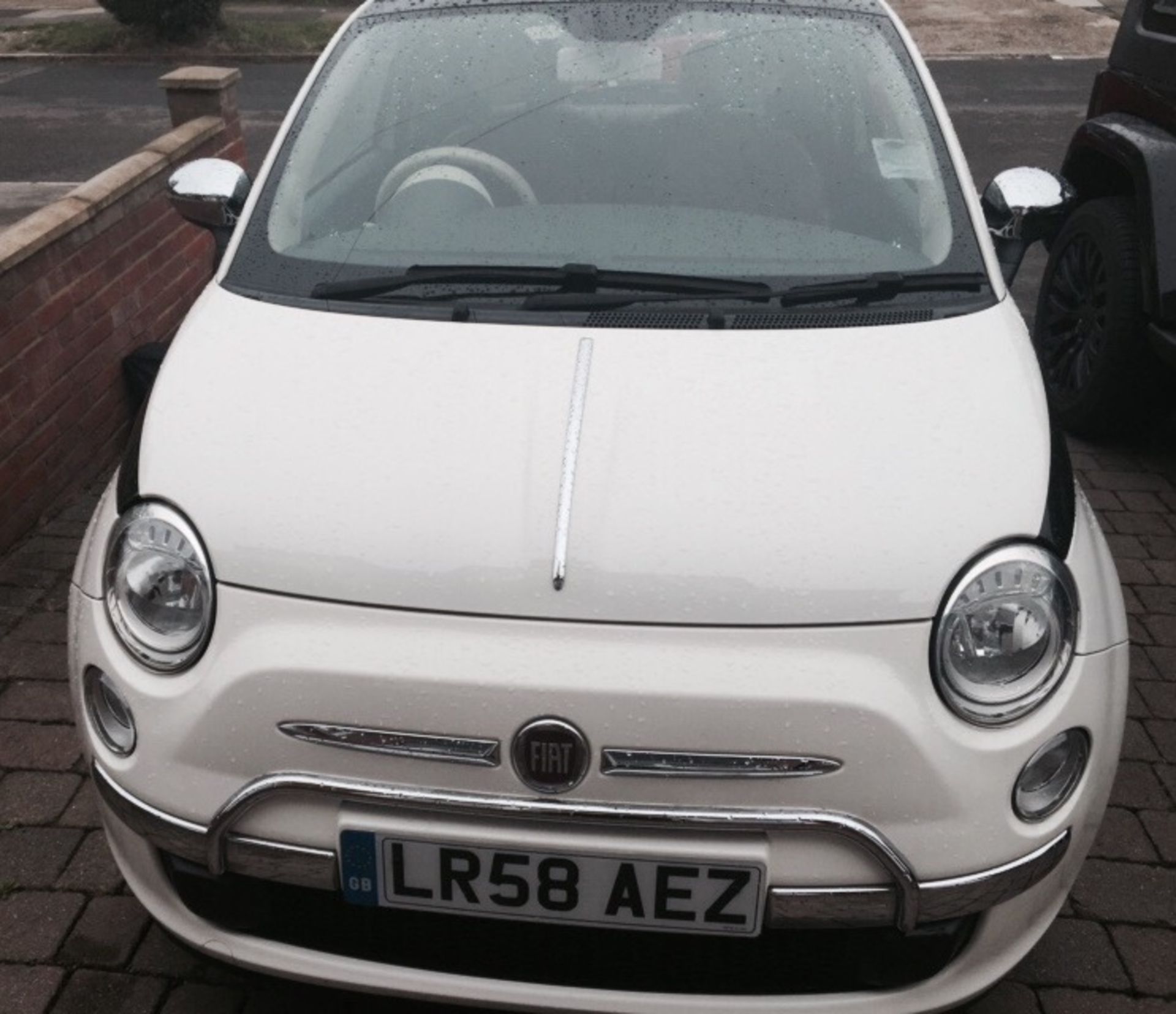 58 Plate Fiat 500 Lounge 3 Door Hatchback - White - Features Premium Extras - NO VAT on the Hammer - - Image 17 of 33