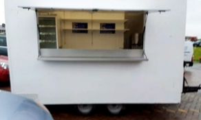 1 x Burger Van - In Good Condition, Fully Functional And Ready To Work - Dimension: 10 ft x 6.5 ft -