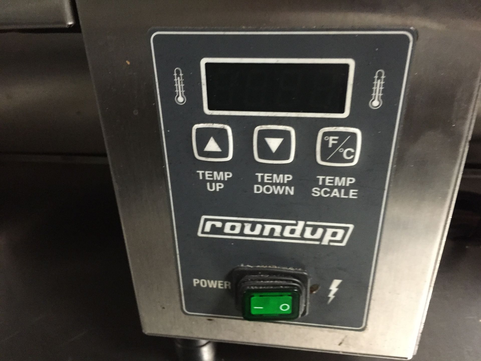 1 x Roundup 9210100 Commercial Stainless Steel Vertical Contact Toaster - Toasts Up To 7000 Slices/ - Image 2 of 3