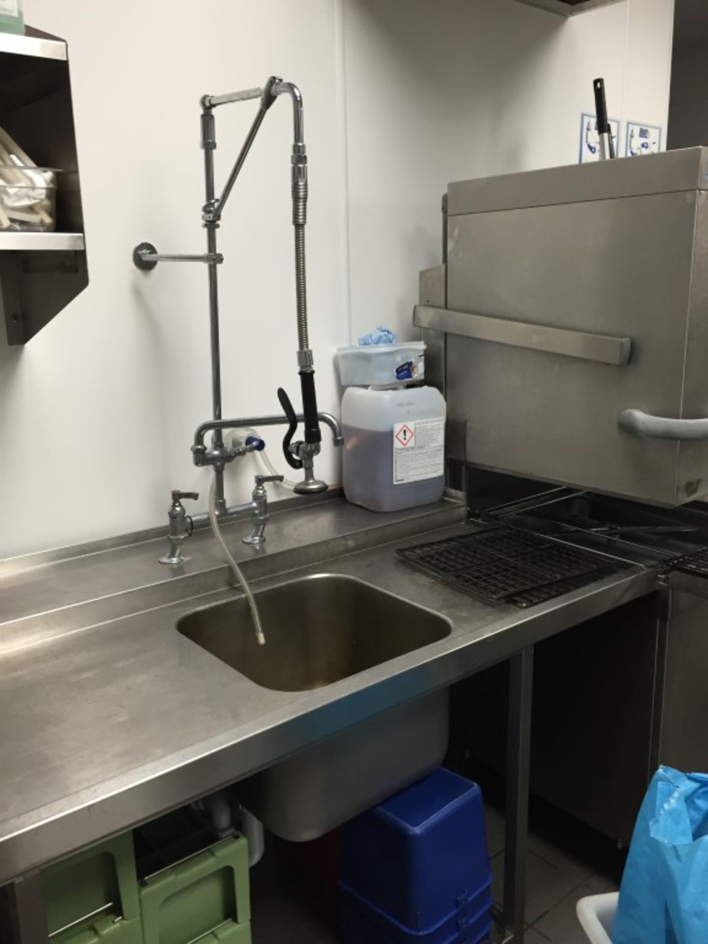 1 x Winterhalter GS502 Commercial Pass Through Dishwasher Station - Includes Stainless Steel Sink - Image 9 of 10