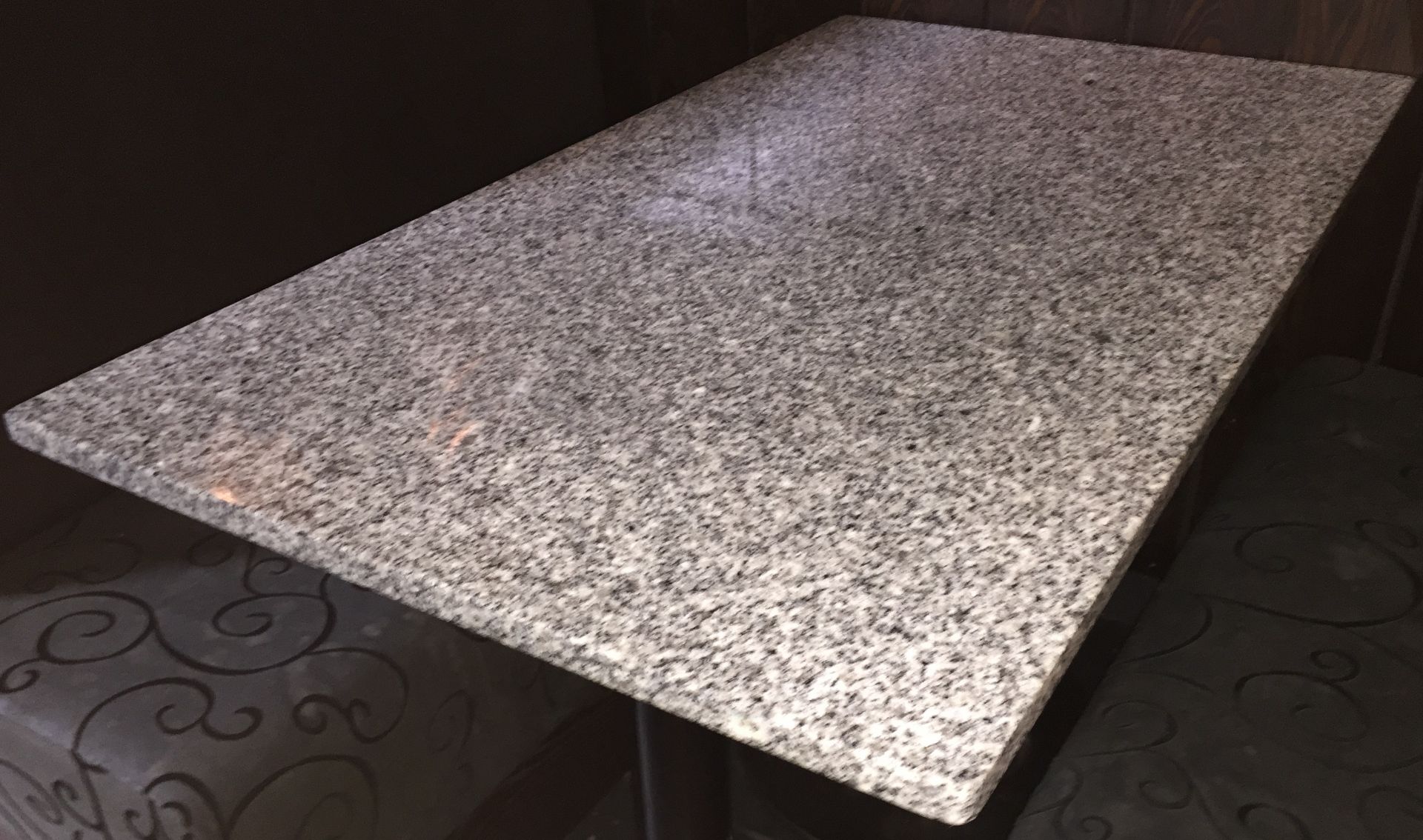 1  x Contemporary Rectangular Diner Table - Stunning Stone Marble Surface With Elegant Twin Pedestal - Image 3 of 3