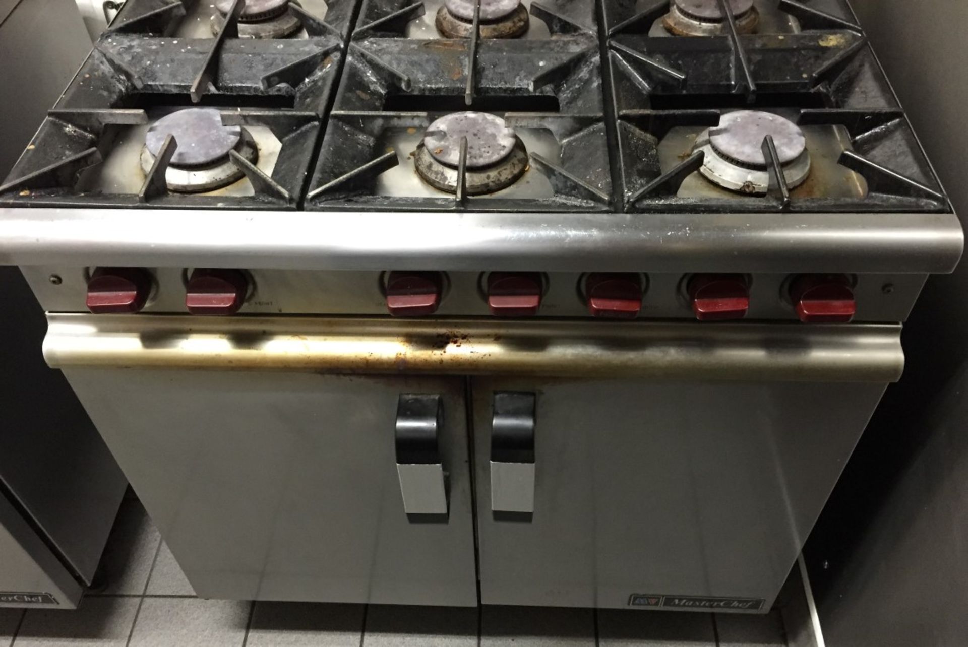 1 x Masterchef Commerical 6 Ring Gas Burner Oven - Stainless Steel - Dimensions H90 x W90 x D70 - Image 6 of 11