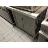 1 x Stainless Steel Commercial Prep Bench - H97 x W98 x D55 cms - CL200 - Ref 161 - Location: