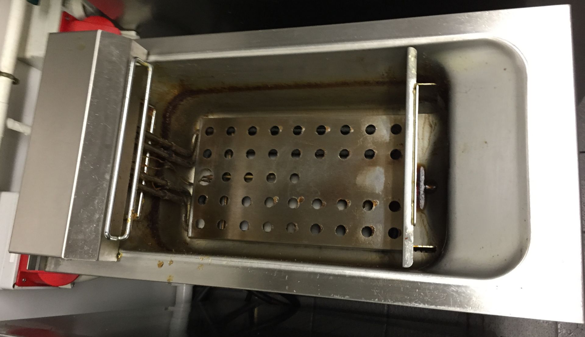 1 x Lincat Silverlink Series Single Freestanding Deep Fat Fryer - Stainless Steel - Dimensions H92 x - Image 5 of 7