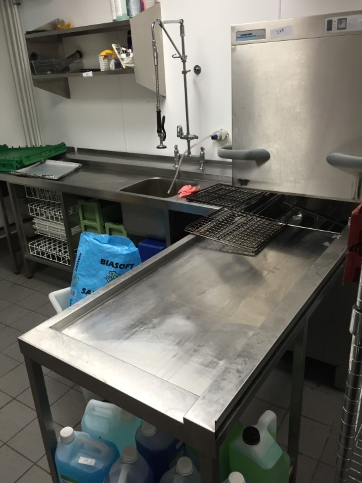 1 x Winterhalter GS502 Commercial Pass Through Dishwasher Station - Includes Stainless Steel Sink - Image 3 of 10
