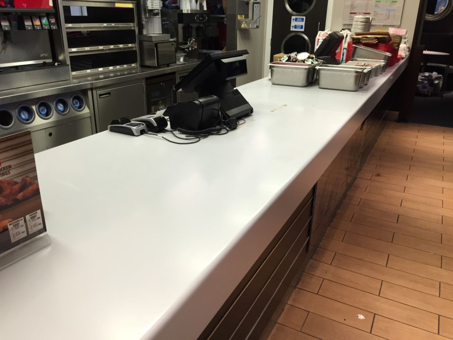 1 x Large Retail Counter Suitable For Fast Food Business or Retail Shop - Excellent Condition - - Image 8 of 10