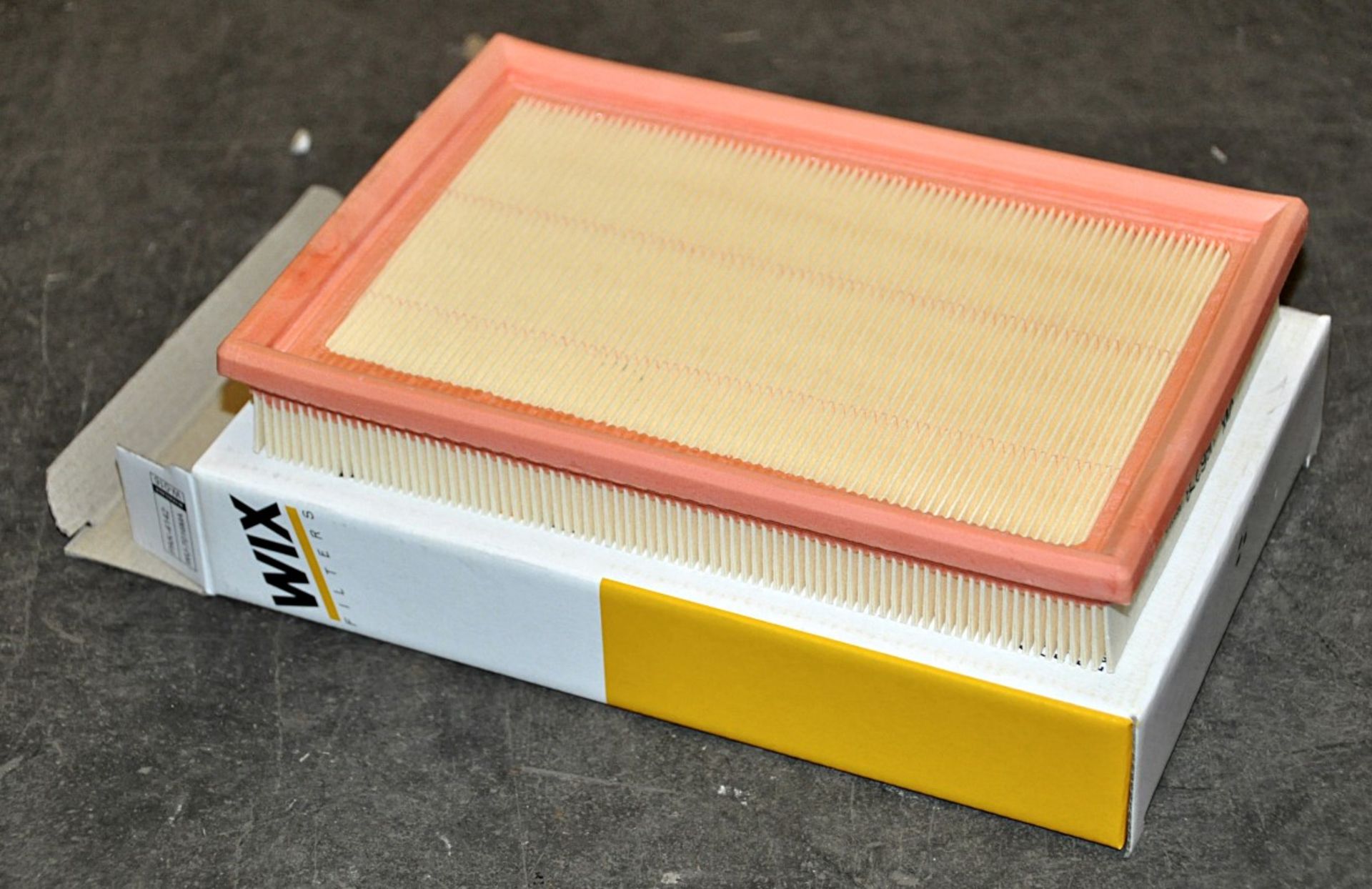 **Pallet Job Lot** Approx 103 x "Wix" Air Filters – CL045 - New / Unused Stock - Wix008  - Location: - Image 4 of 7