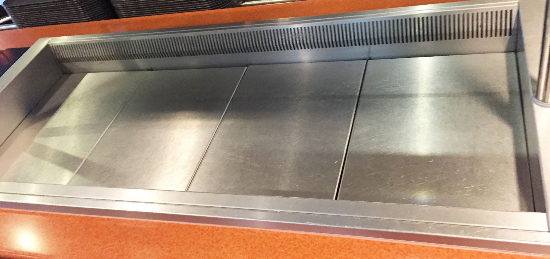 2 x CED Designline Self Serve Chilled Deli and Pattiserie Display With Chiller and Overhead Lamp - Image 3 of 7