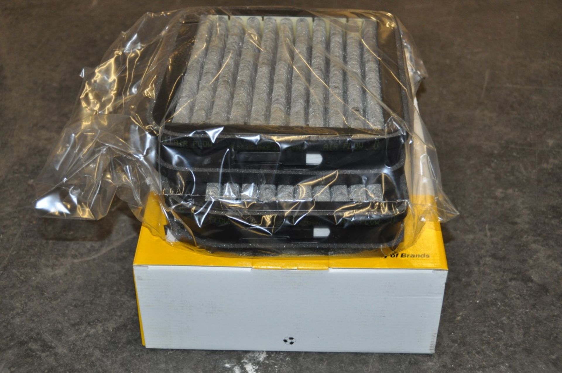 **Pallet Job Lot** Approx 103 x "Wix" Air Filters – CL045 - New / Unused Stock - Wix009  - Location: - Image 3 of 9