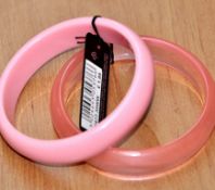 200 (approx) x UNO Braclets - Colour: PINK - Supplied In Packs Of 2 - Good Resale Potential - PRO123