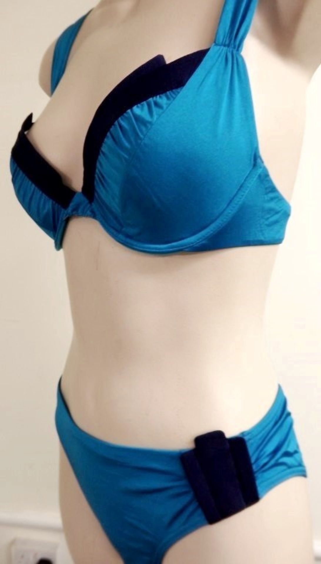 1 x Rasurel - Turquoise/Navy trim - Sorrento Push up Bikini - R20345 - Size 2C - UK 32 - Fr 85 - - Image 2 of 6