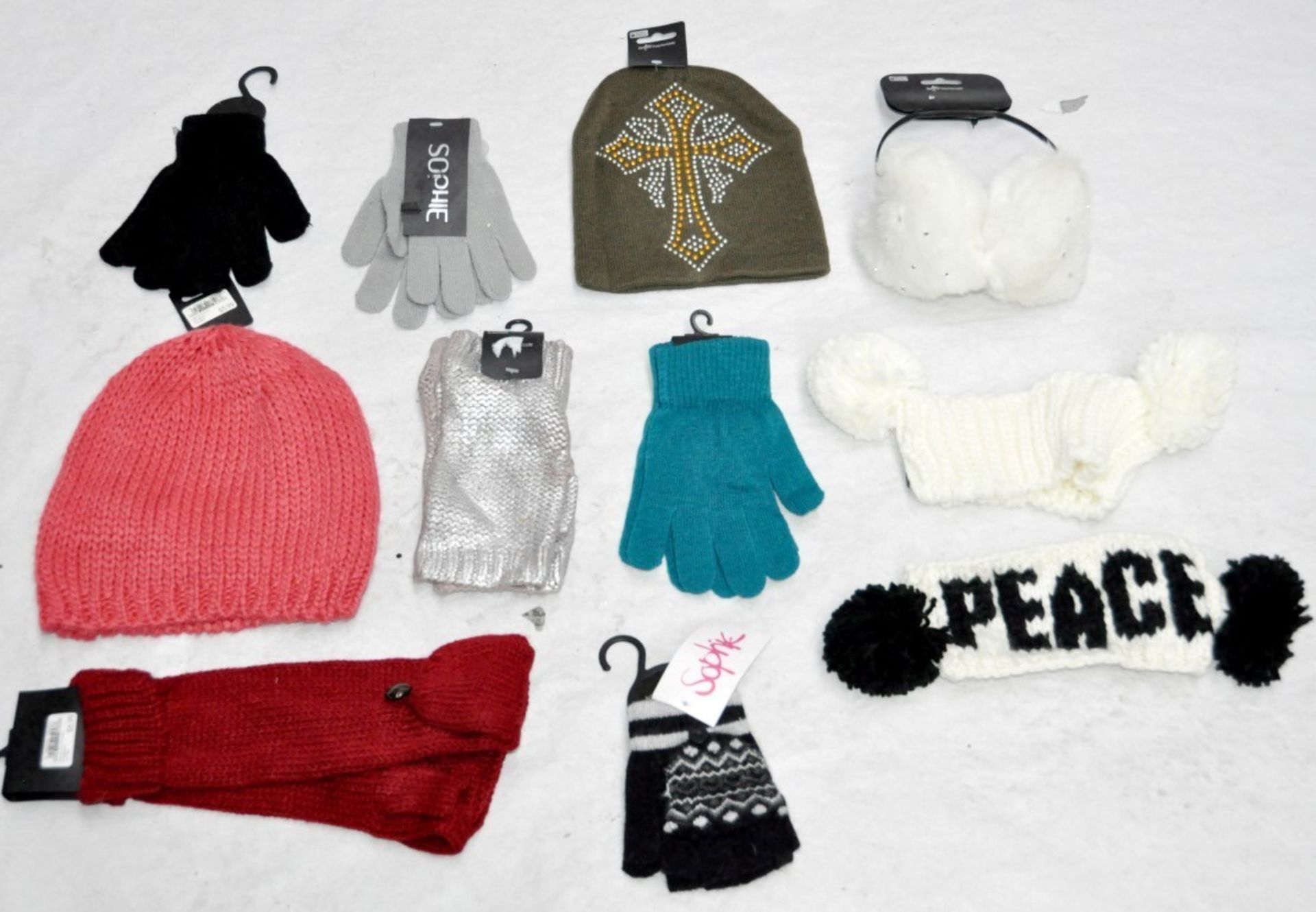 **WINTER WEAR** Approx 100 x Items Of Assorted Women's / Girls WINTER Clothing & Accessories –