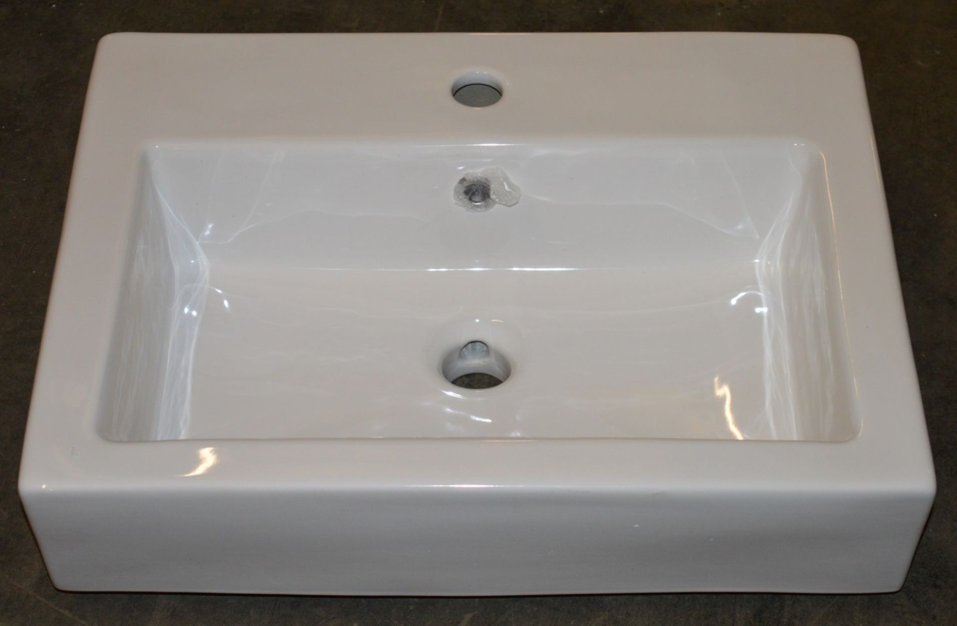 1 x Vogue Bathrooms ZEN Single Tap Hole SEMI RECESSED SINK BASIN - 550mm Width - Brand New Boxed - Image 3 of 5