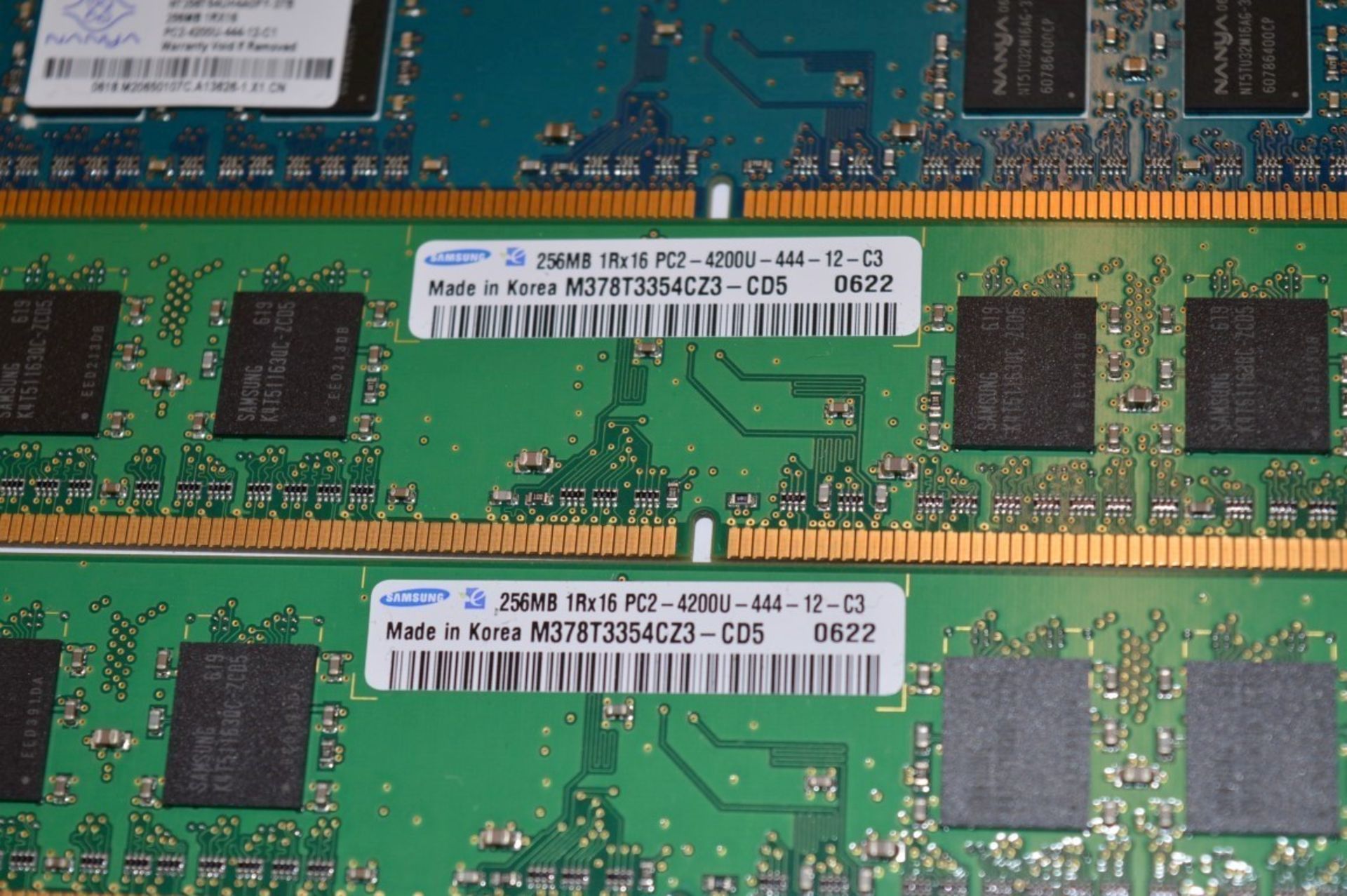 18 x Computer Memory Sticks - 256mb DDR2 - Various Brands - Ref IT010 - CL106 - Location: Altrincham - Image 5 of 5